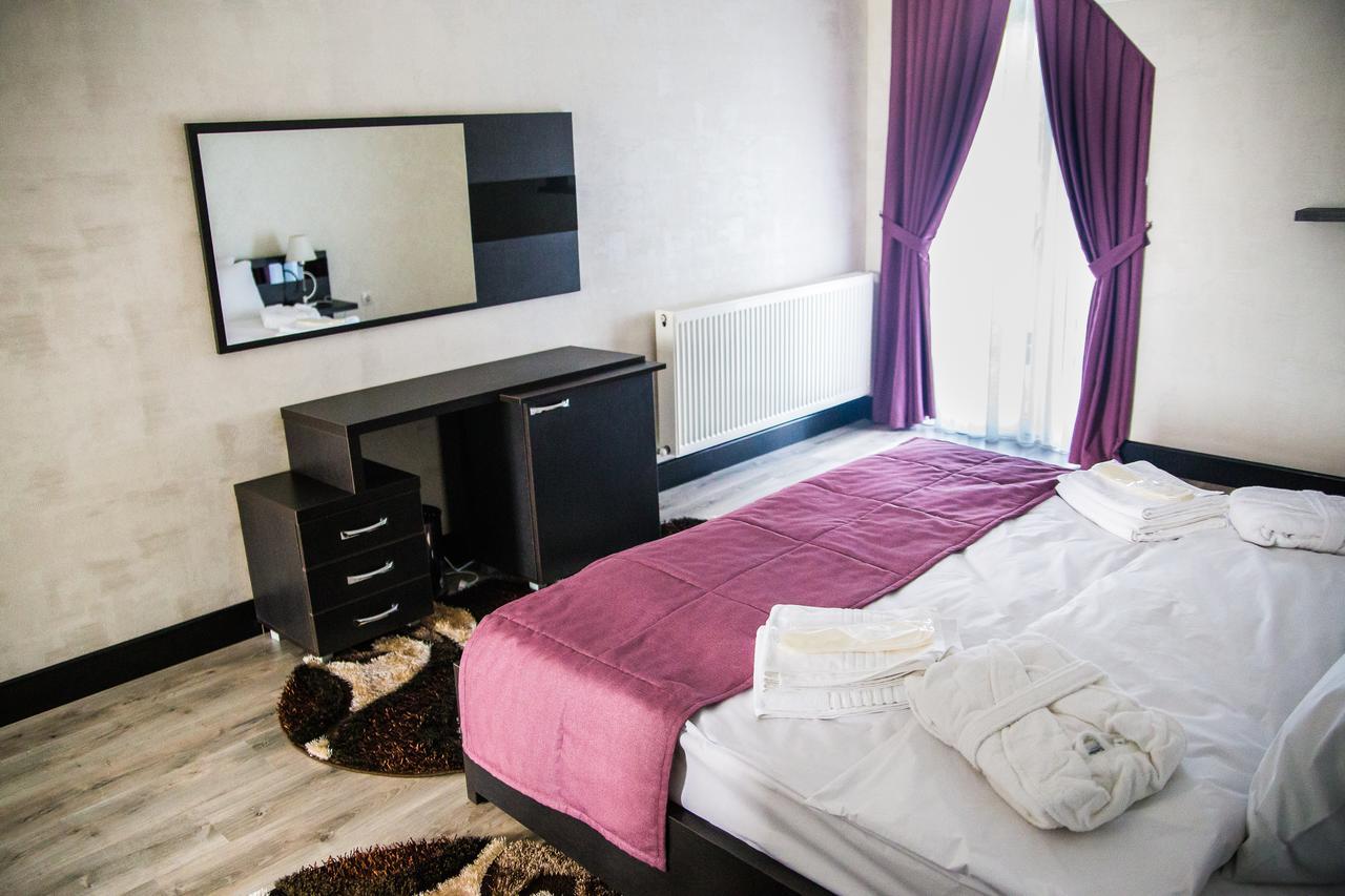 Chalet Shypyntsi Luaran gambar