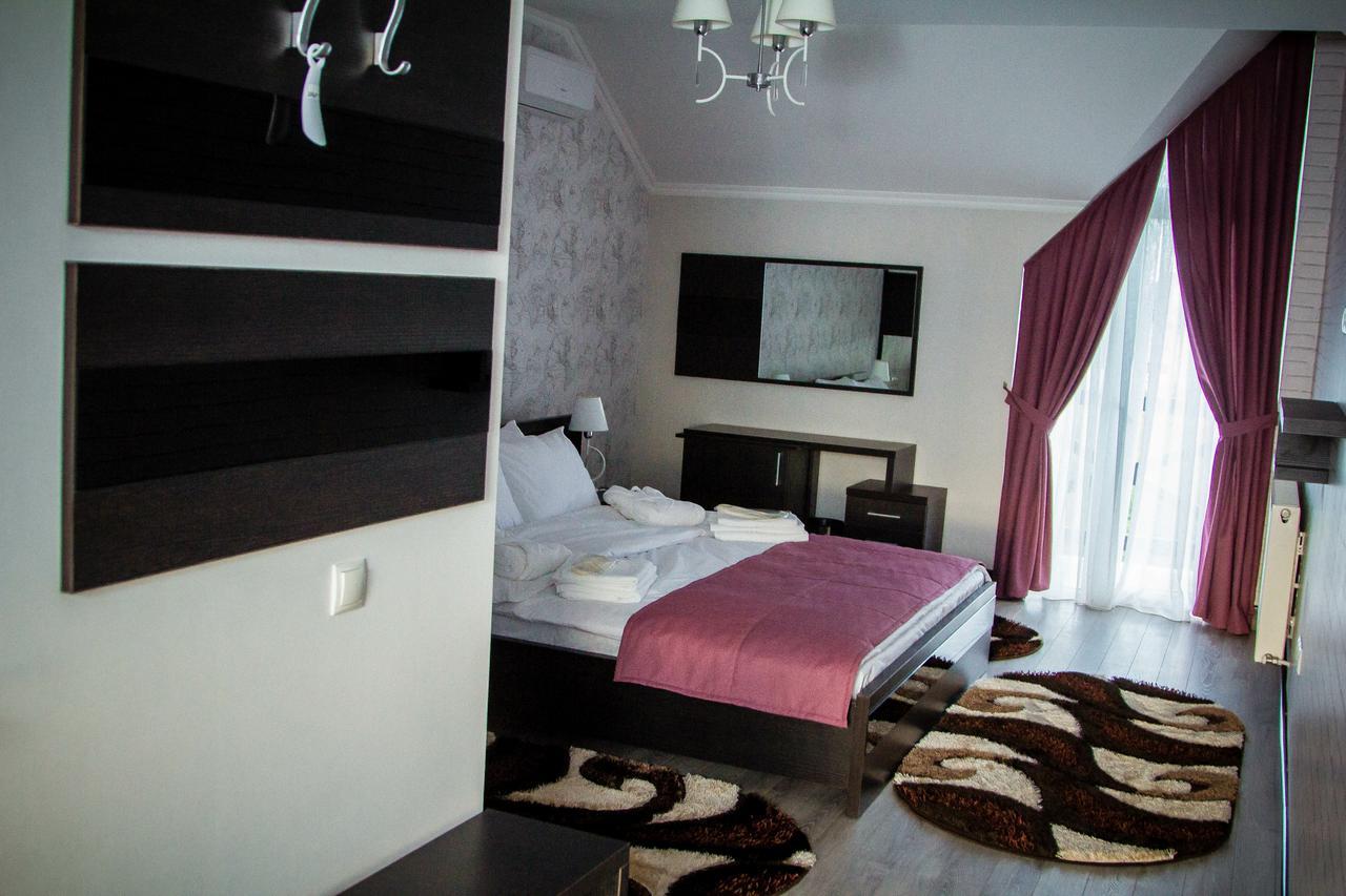 Chalet Shypyntsi Luaran gambar
