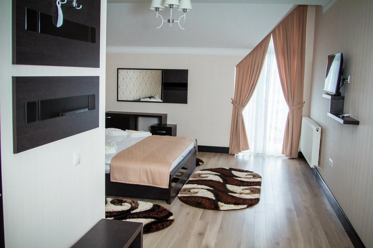 Chalet Shypyntsi Luaran gambar